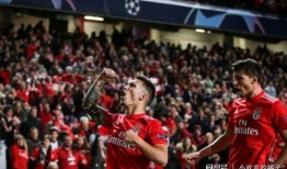 欧冠联赛爆料新闻报道,内部消息揭示精彩瞬间与幕后故事